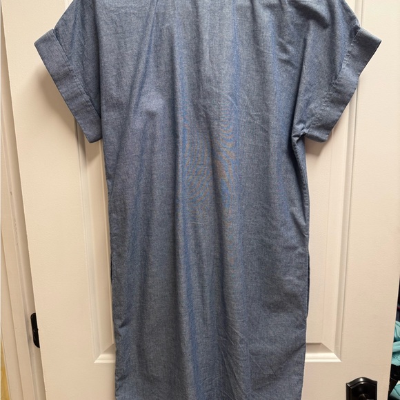 Banana Republic Chambray Above the Knee Denim Shirtdress, Size Small Like New - Picture 11 of 12